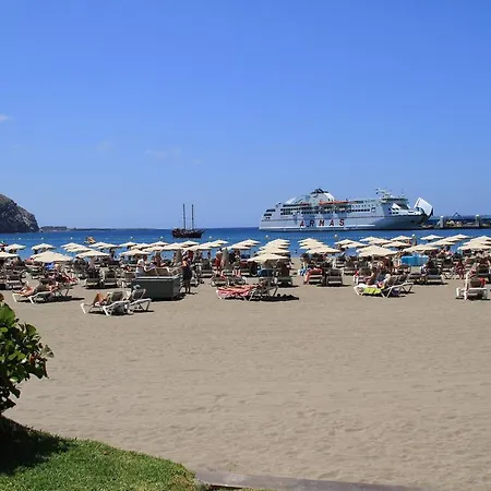 Casa Peter Los Cristianos Centro A 20 Metros Del Mar Dom wakacyjny