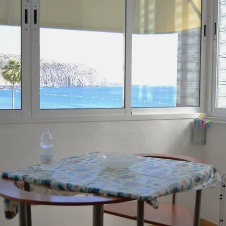 Dom wakacyjny Casa Peter Los Cristianos Centro A 20 Metros Del Mar