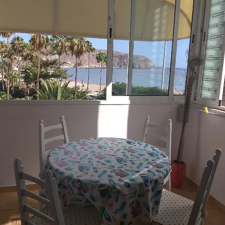 Casa Peter Los Cristianos Centro A 20 Metros Del Mar Dom wakacyjny